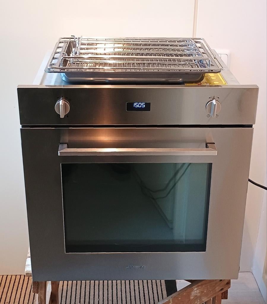 Smeg inbouw heteluchtoven ZGAN SF485X, Witgoed en Apparatuur, Ovens, Verzenden, Zo goed als nieuw, Oven met grill, Inbouw