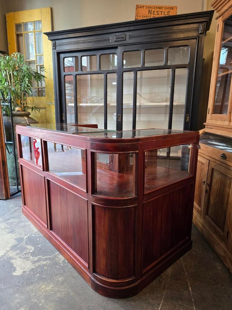 Chique oude Toonbank | Juweliersvitrine | Museumvitrine, Gebruikt, Met deur(en), 75 cm of meer, Glas