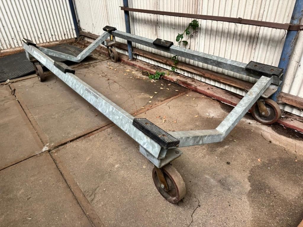 Verrijdbare zware boten bok max 2,5 a 3 ton, Watersport en Boten, Ophalen, Gebruikt