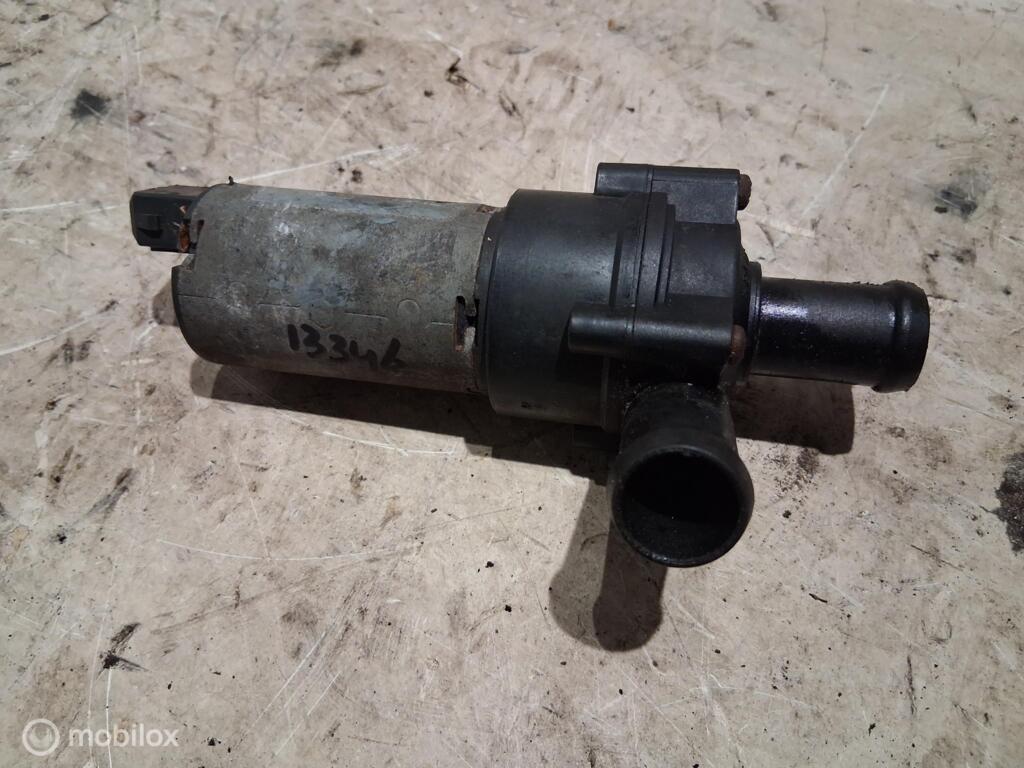 Extra waterpomp Vw Transporter T4 2.5 TDI('90-'03)034965561C, Auto-onderdelen, Gebruikt, Volkswagen, Ophalen of Verzenden, Volkswagen