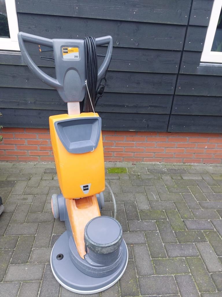 Taski Ergodisk 200 Eenschijfsmachine, Doe-het-zelf en Verbouw, Reinigingsmachines, Gebruikt, Schrobmachine, Ophalen of Verzenden