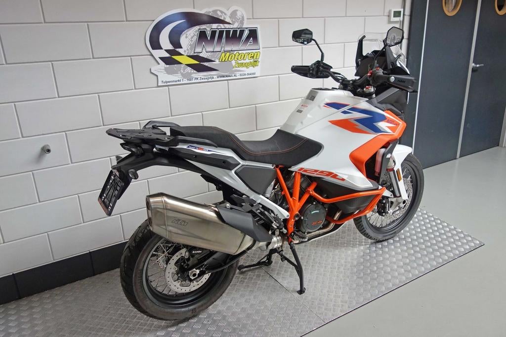 KTM 1290 Super Adventure R (bj 2025), 2 cilinders, KTM, Motorrijbewijs A, Bedrijf