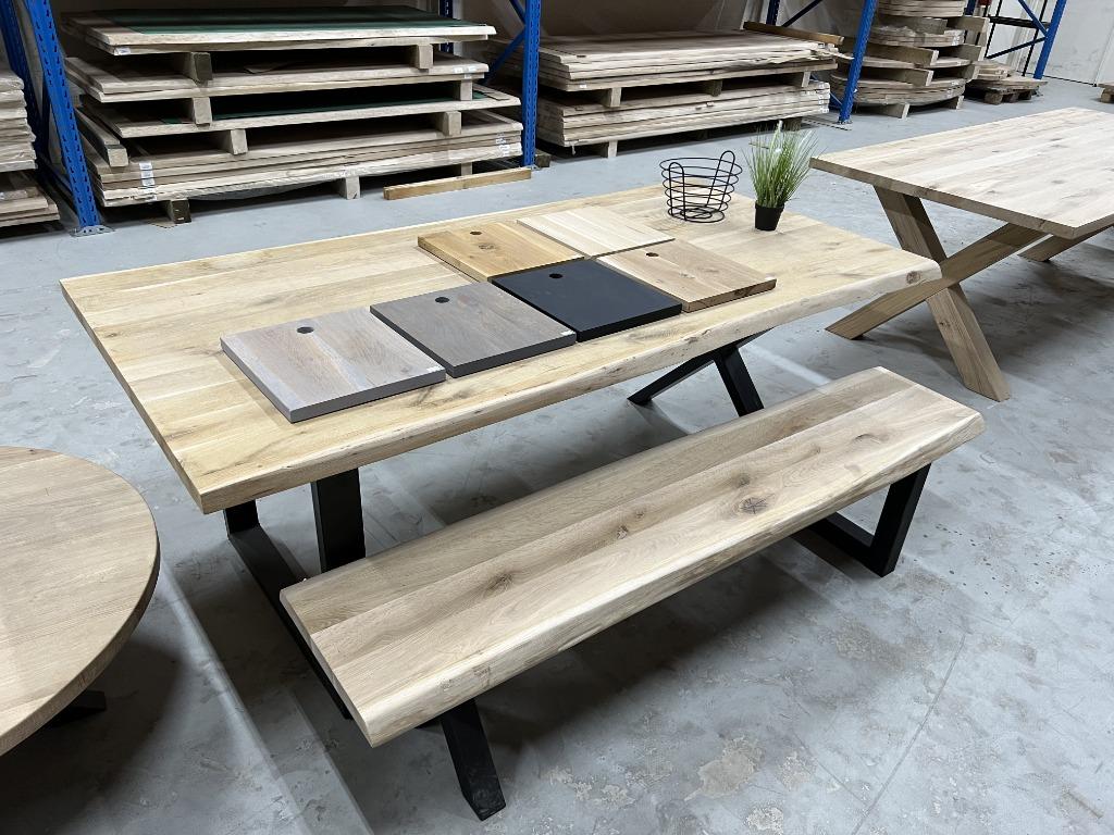 Foto 2 van Massief Eiken | Boomstamblad | Eettafel | Boomstam Eettafel