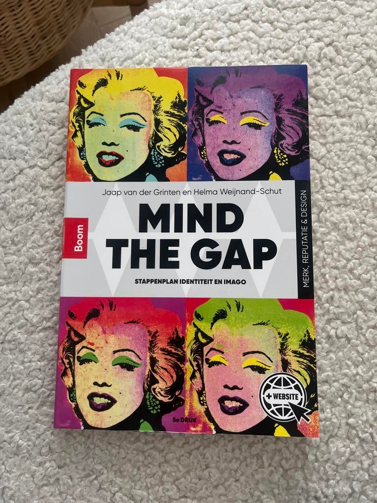 Mind the Gap - Identiteit en Imago, Ophalen of Verzenden, Zo goed als nieuw, Economie en Marketing