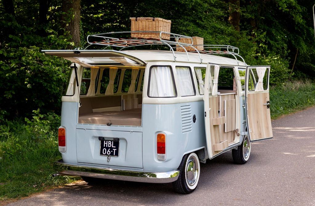 Volkswagen T1 en T2 Bus/campers/Kever Oldtimer Centrum Twent, foto 8