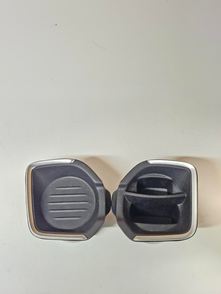BMW 1 Serie F21 Bekerhouder, Auto-onderdelen, Interieur en Bekleding, Ophalen of Verzenden, Gebruikt, BMW