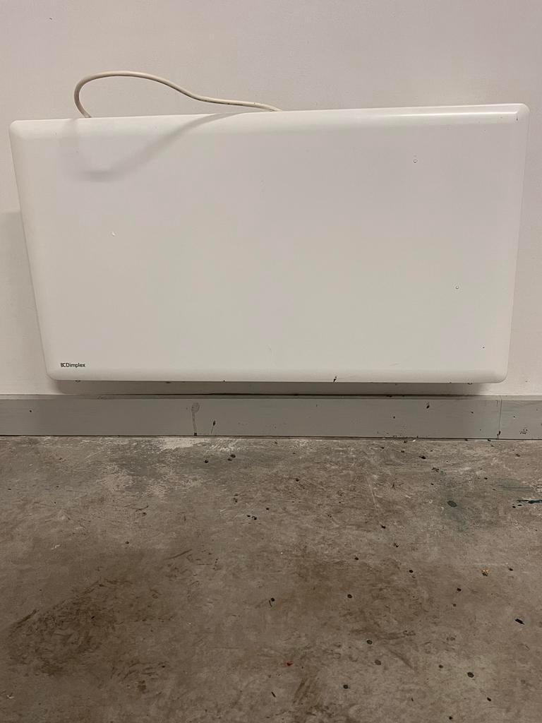 Elektrisch warmte paneel/convectoren/radiator, Doe-het-zelf en Verbouw, Ophalen, 30 tot 80 cm, Radiator, Minder dan 60 cm