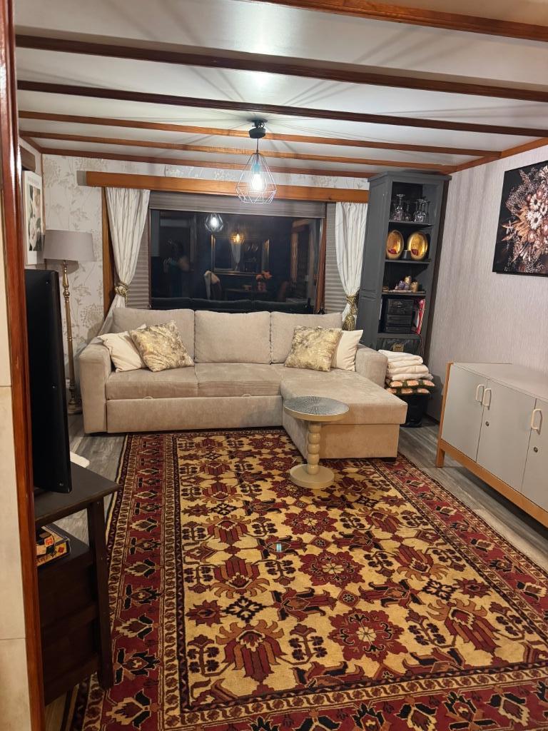 Chalet aan het water, Caravans en Kamperen, Stacaravans, Tot en met 5