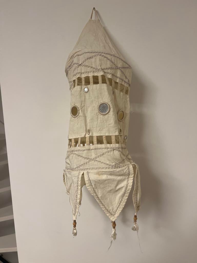 Indiase / Marokkaanse Hanglamp Stof met Spiegeltjes - Wit, Huis en Inrichting, Gebruikt, Wit, Ophalen of Verzenden, 50 cm of meer