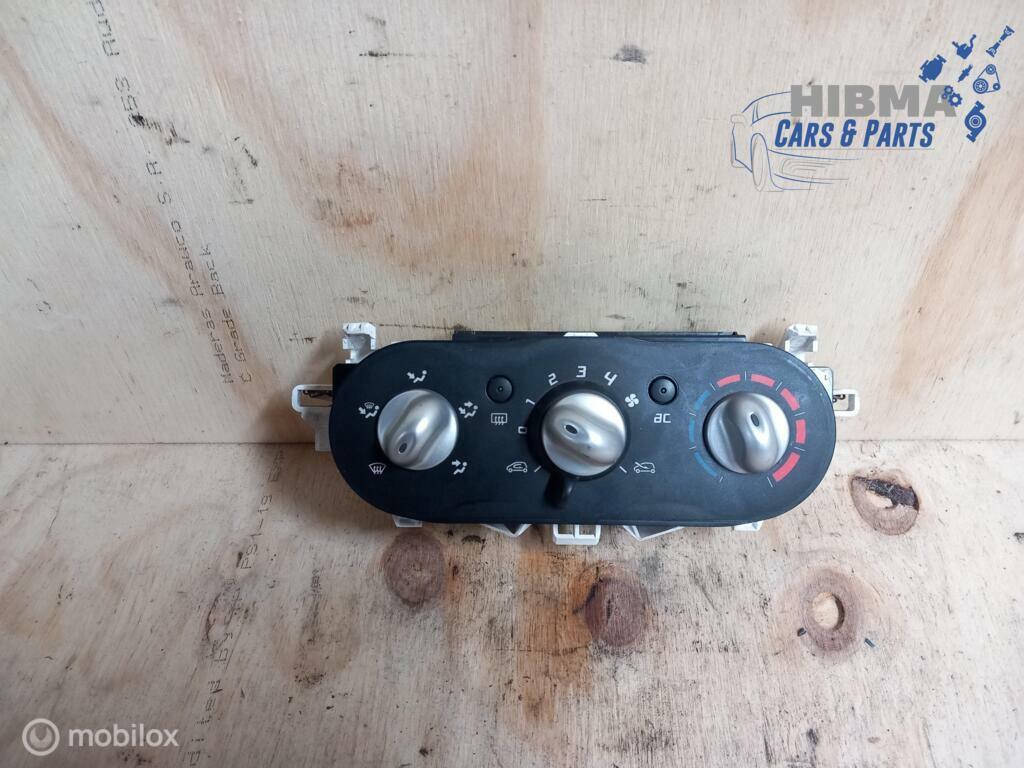 Renault Twingo II Kachelbedieningspaneel +AC 2008 t/m 2014, Gebruikt, Renault, Ophalen of Verzenden, Renault