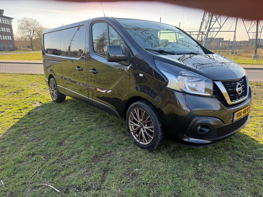 Renault Trafic/Nissan 125pk  L2h1 2019 Zwart lease 199 pmnd, Voorwielaandrijving, 4 cilinders, 2000 kg, Zwart