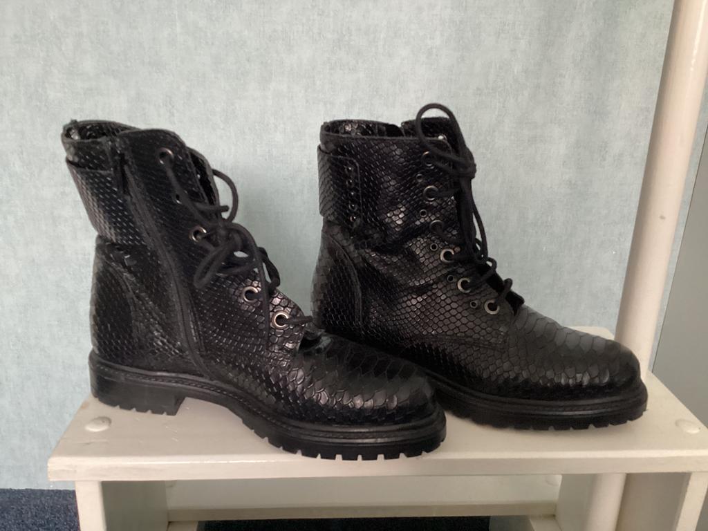 Zwarte nieuwe laarsjes/veterboots van Stefano Lauran maat 37, Kleding | Dames, Schoenen, Zwart, Lage of Enkellaarzen, Nieuw, Ophalen of Verzenden