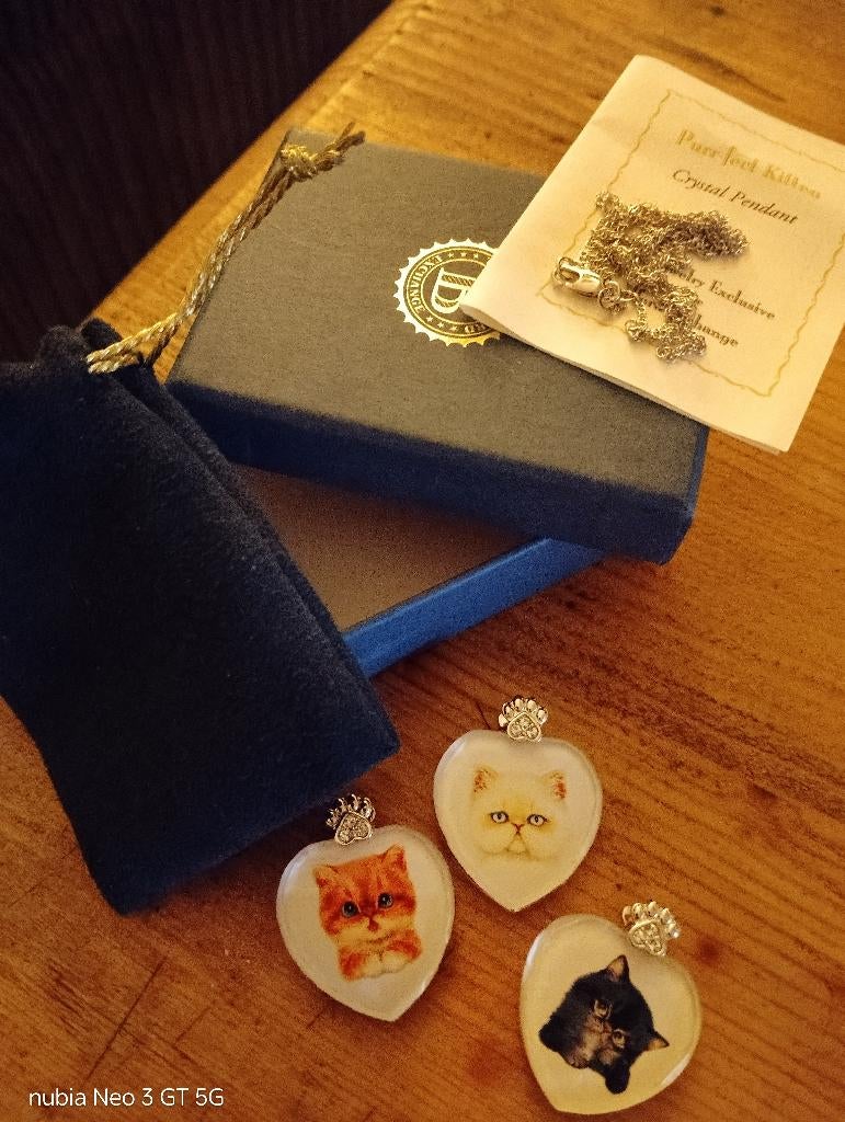 Bradford exchange Katten Kettinghangers, Nieuw, Ophalen of Verzenden, Met edelsteen, Zilver