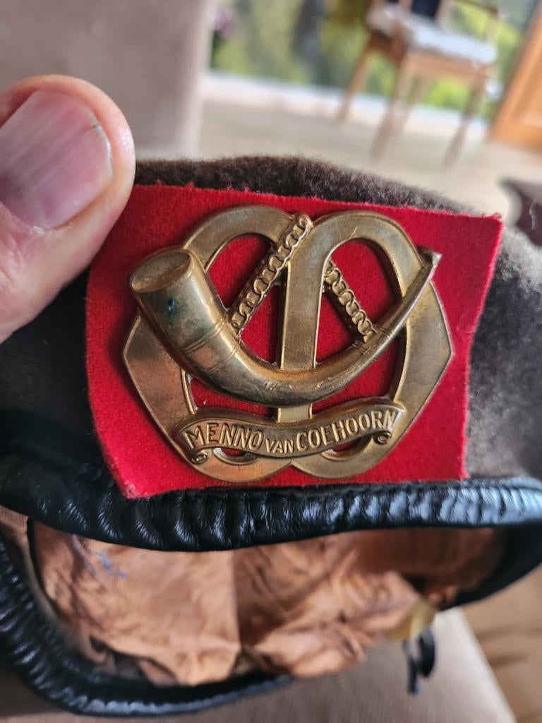 Menno van Coehoorn Baret Embleem, Verzamelen, Ophalen of Verzenden, Landmacht, Nederland, Embleem of Badge