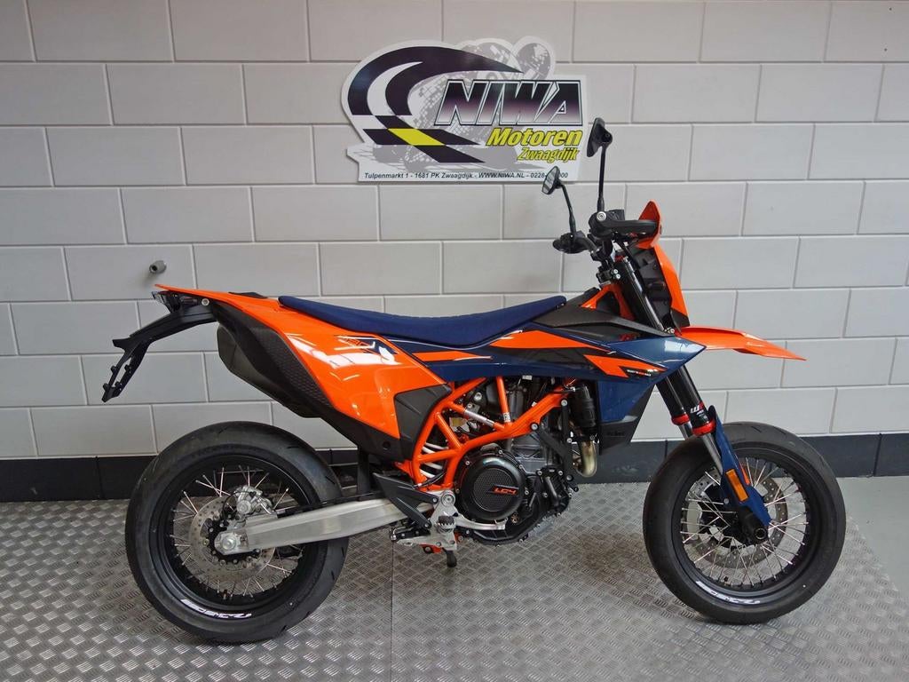 KTM 690 SMC R (bj 2026), Motoren, Motoren | KTM, KTM, Bedrijf, Onbekend, Meer dan 35 kW
