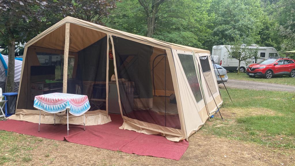 Cabanon Malawi 1.0 deluxe met keuken en koelkast!, Caravans en Kamperen, Vouwwagens, Ophalen, Beige, Cabanon, Aanwezig