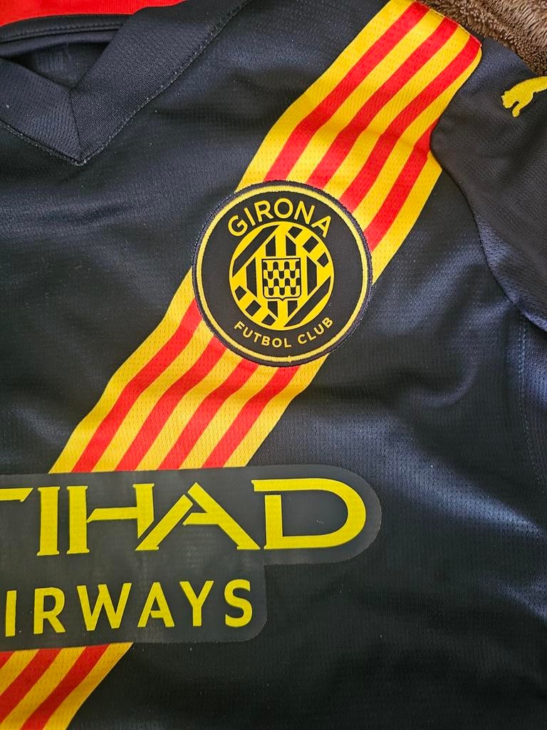 Girona tenue maat 146/152, Maat XS of kleiner, Ophalen of Verzenden, Zo goed als nieuw, Set