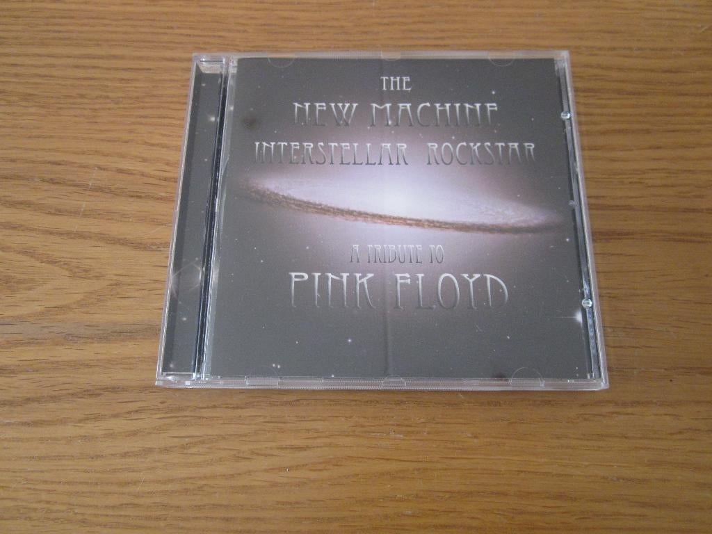 The New Machine -Interstellar Rockstar Pink Floyd Tribute CD, Ophalen, Zo goed als nieuw, Progressive
