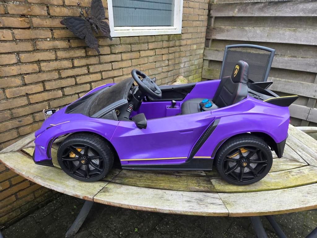 Paarse electrische kinder Lamborghini, Ophalen, Gebruikt