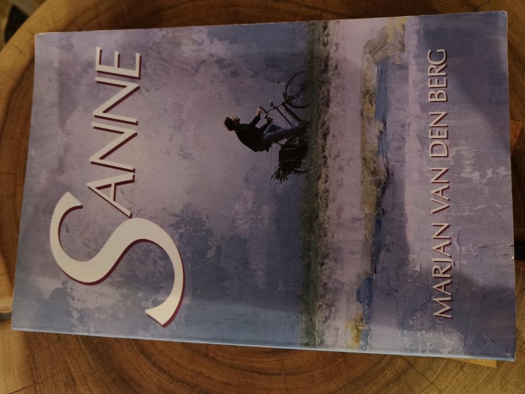Sanne - Marjan van den Berg, Boeken, Ophalen of Verzenden, Gelezen, Marjan van den Berg, Nederland