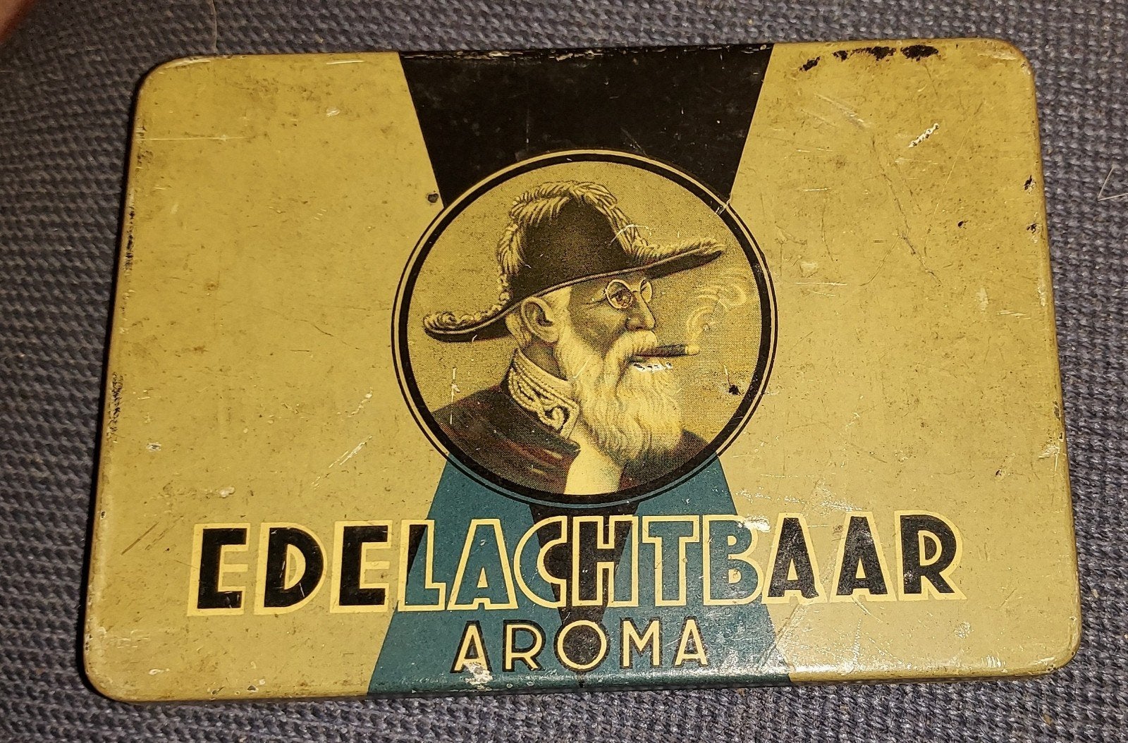 Vintage Edelachtbaar Aroma Sigarenblikje (Leiden) – Jaren 30, Ophalen of Verzenden, Gebruikt, Overige