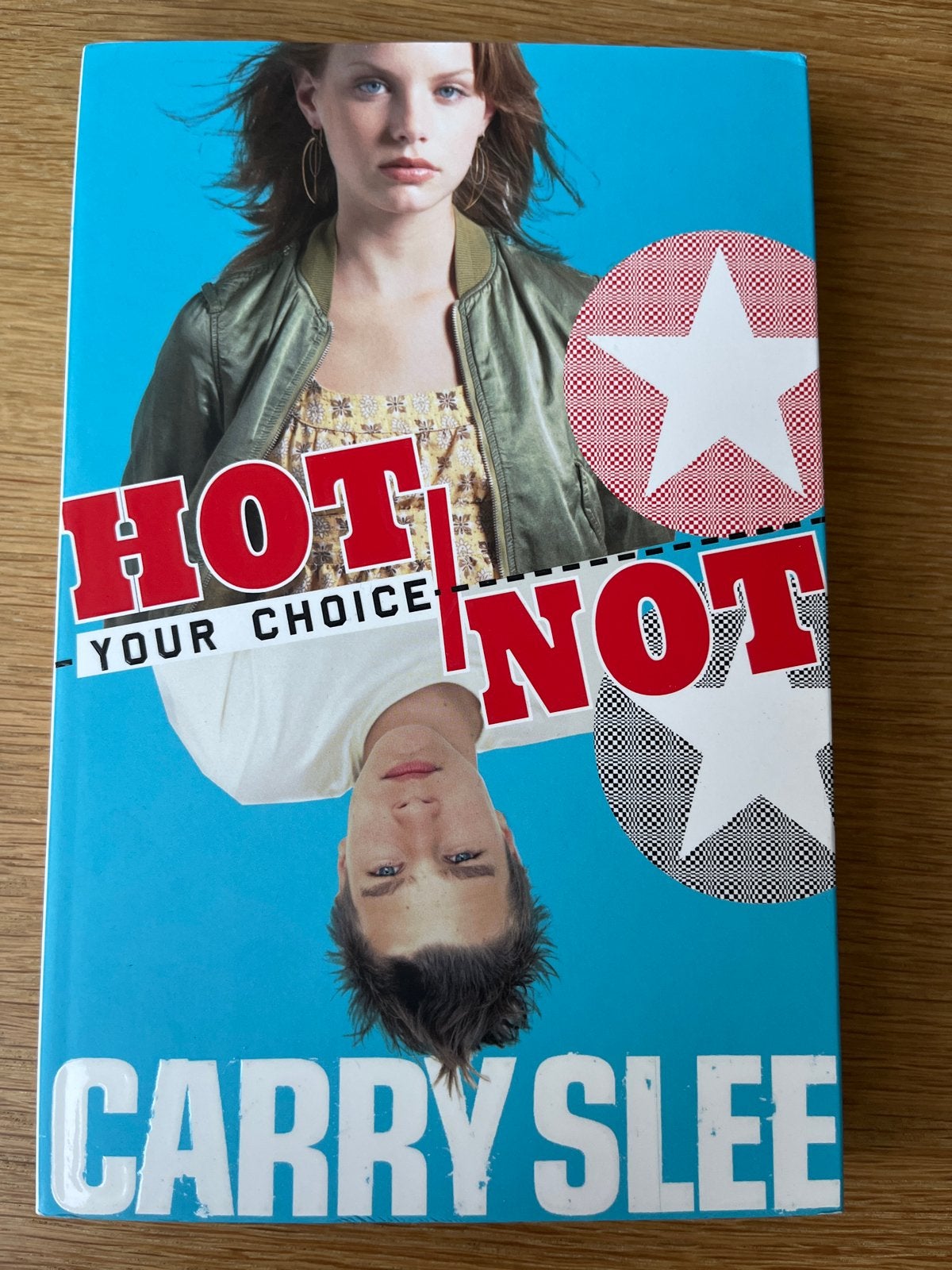 Hot of Not - Carry Slee - Je eigen keuze, Ophalen of Verzenden, Zo goed als nieuw, Nederland