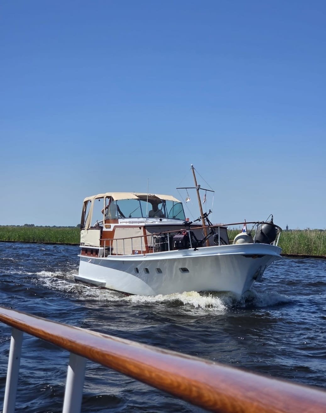 Super Van Craft 13.20x385 - Ruim en Comfortabel Motorjacht, Watersport en Boten, Ophalen, Overige merken, Gebruikt, Walstroom