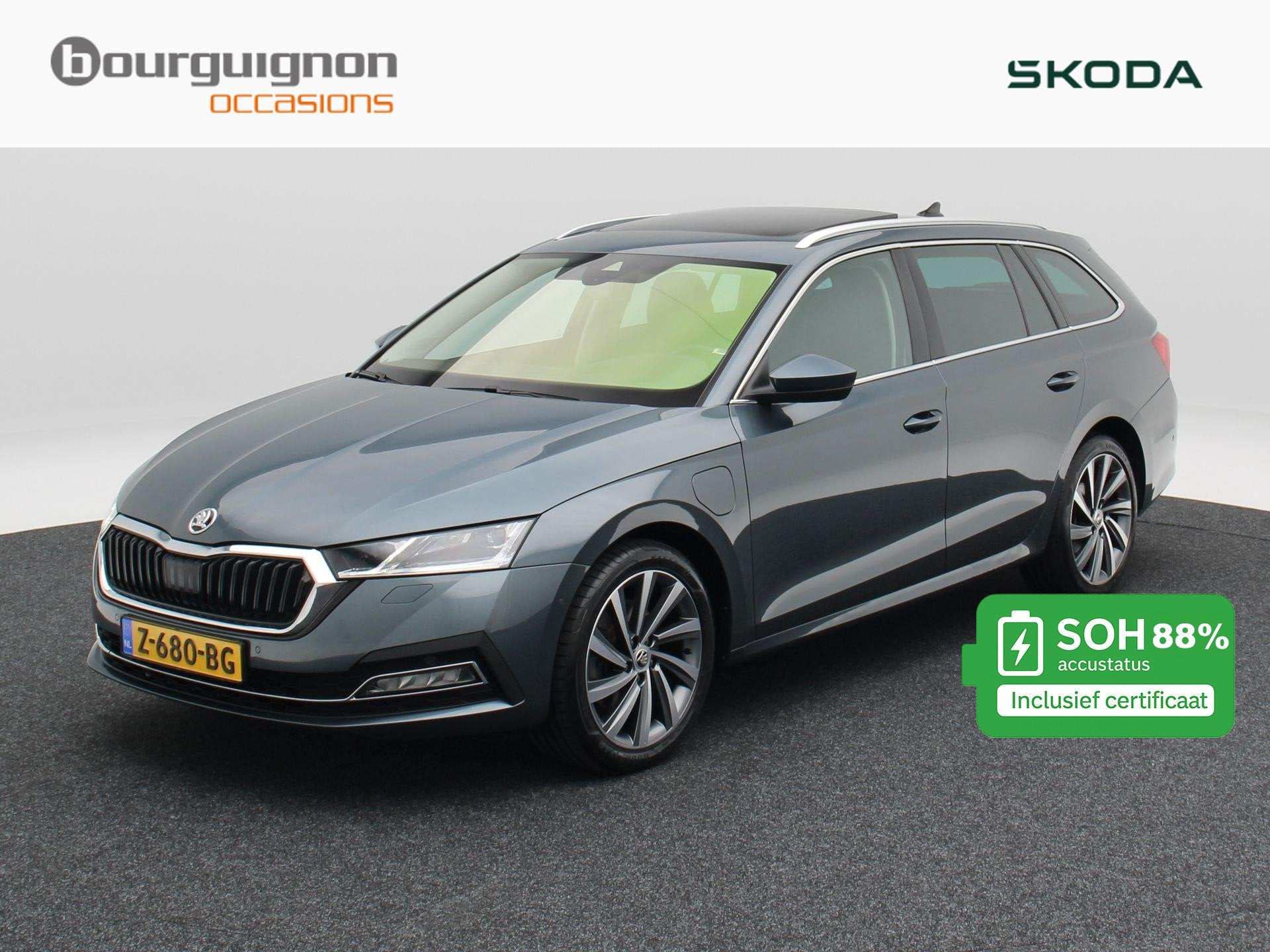 Skoda Octavia Combi 1.4 TSi 204 PK iV PHEV Business Plus | S, Gebruikt, Plug-in hybride, 13 kWh, 84 €/maand