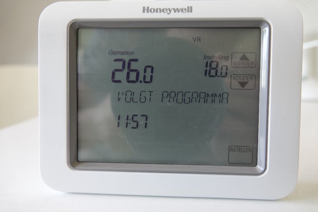 Honeywell TH8200G1004 Touch klokthermostaat, Doe-het-zelf en Verbouw, Thermostaten, Ophalen of Verzenden, Zo goed als nieuw