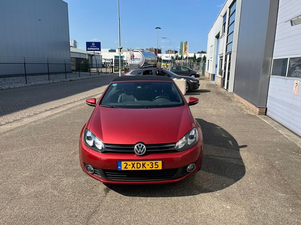 Volkswagen Golf 1.4 TSI 118KW Cabrio 2014 Rood, Auto's, Volkswagen, Voorwielaandrijving, 4 cilinders, Cabriolet, 1384 kg