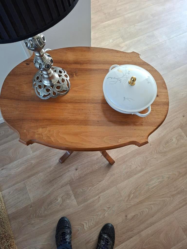 Wijn tafel, 50 tot 100 cm, 50 tot 75 cm, Zo goed als nieuw, Overige vormen