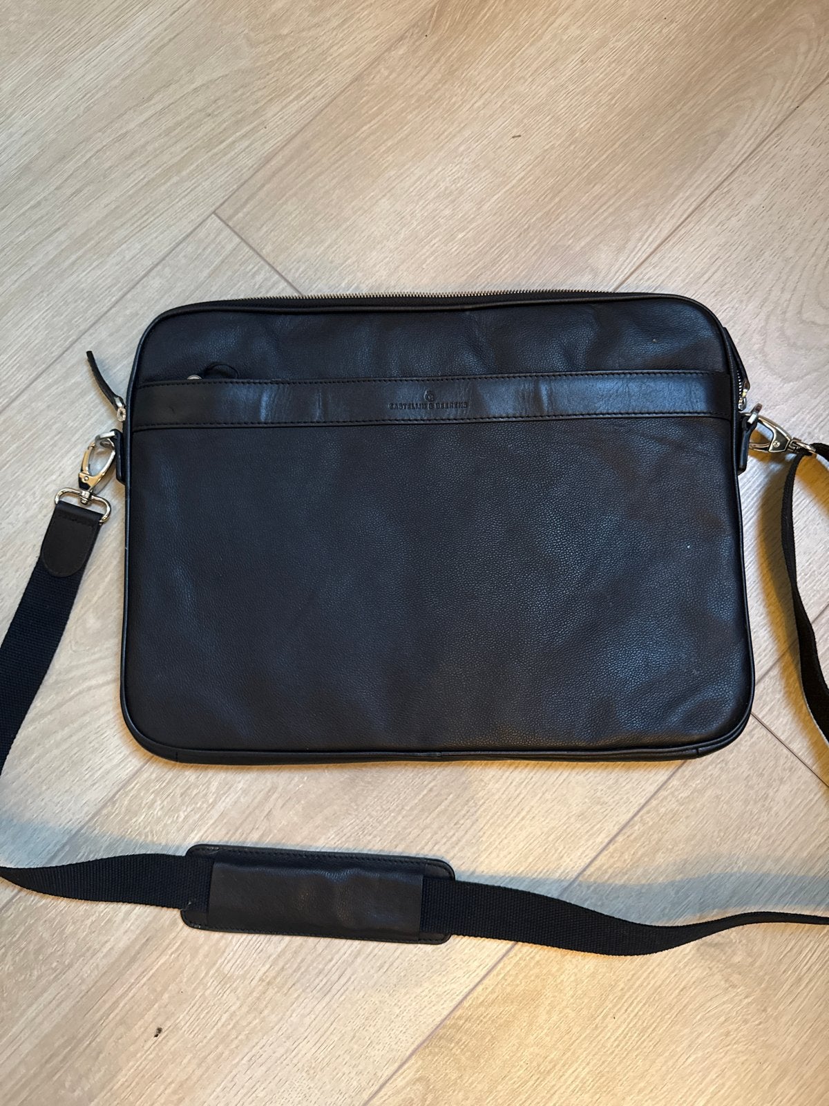 Castelijn & Beerens Laptoptas Zwart Leer 15 inch, Computers en Software, Laptoptassen, 15 inch, Aktetas, Ophalen of Verzenden