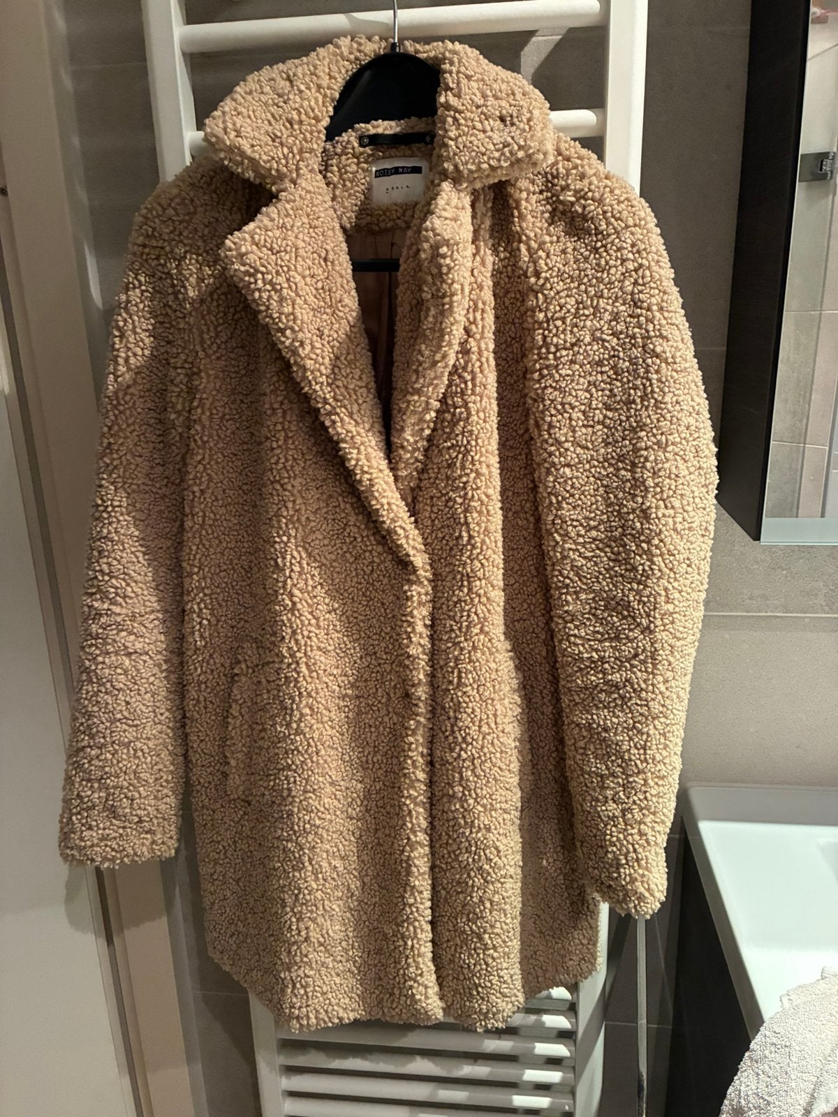 Noisy May teddy jas maat XS/S, Kleding | Dames, Ophalen of Verzenden, Zo goed als nieuw, Maat 36 (S), Beige