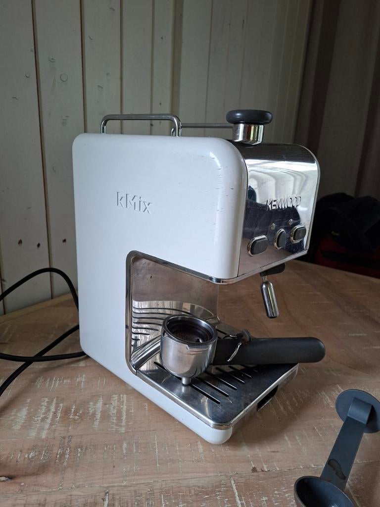 Kenwood kMix Espresso Apparaat - Wit, Gebruikt, Espresso apparaat, Gemalen koffie, 1 kopje
