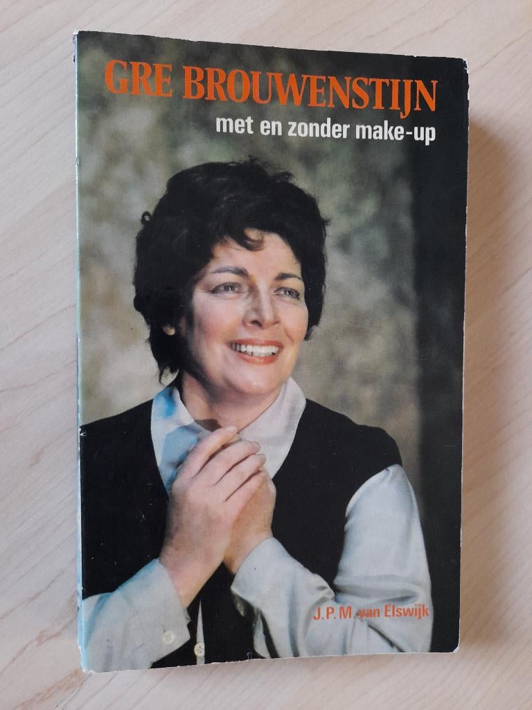 GRE BROUWENSTIJN MET EN ZONDER MAKE-UP JPM van Elswijk, Ophalen of Verzenden, Gelezen