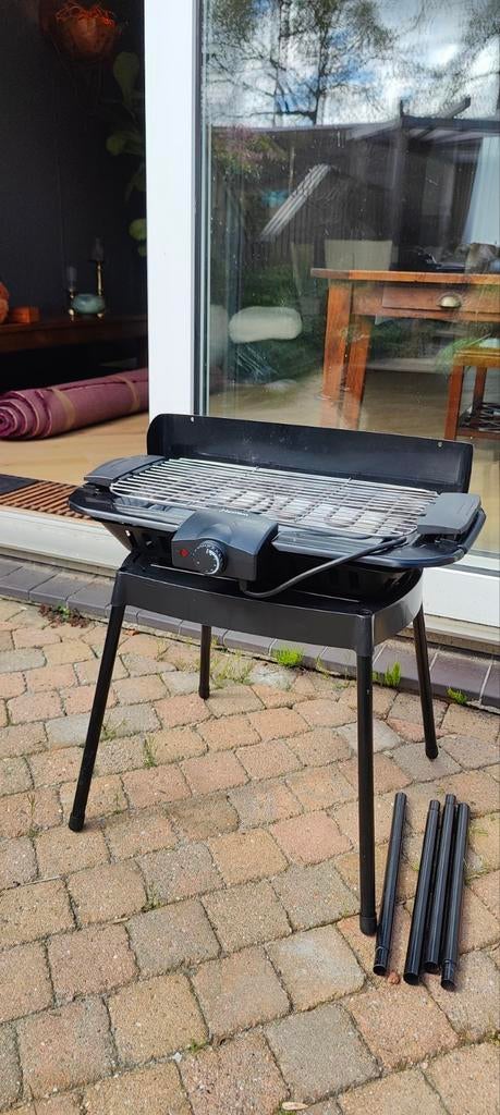 Bestron elektrische BBQ met extra hoge poten, Ophalen, Gebruikt, Bestron