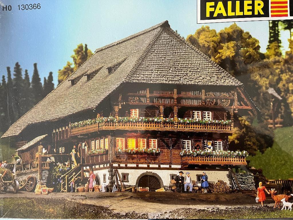 Faller 130366 Schwarzwald - Hof, Overige merken, Gelijkstroom of Wisselstroom, Brug, Tunnel of Gebouw, Nieuw