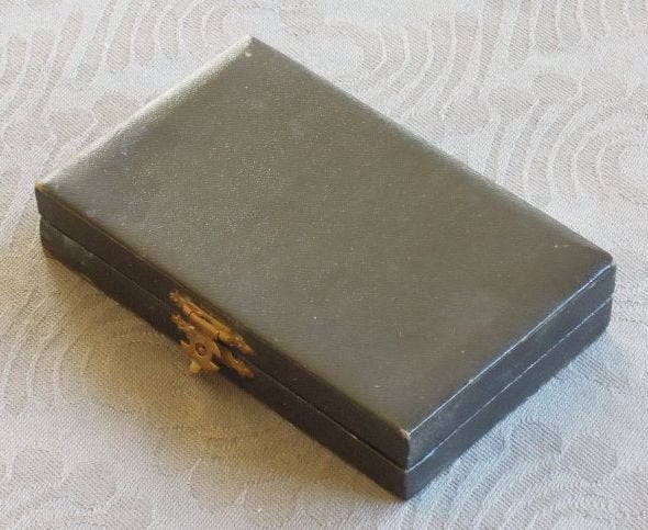 Nr TT28: Doosje met antieke zilveren (800) cijfertjes, Antiek en Kunst, Ophalen of Verzenden