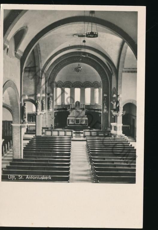 Ulft - St. Antoniuskerk [003-2867, Verzamelen, Ansichtkaarten | Nederland, Verzenden, 1940 tot 1960, Ongelopen, Noord-Brabant