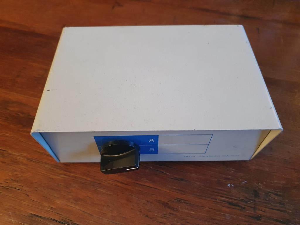 Parallel poort switch 2-weg voor oude pc's / printers, Computers en Software, Pc- en Netwerkkabels, Gebruikt, Ophalen of Verzenden