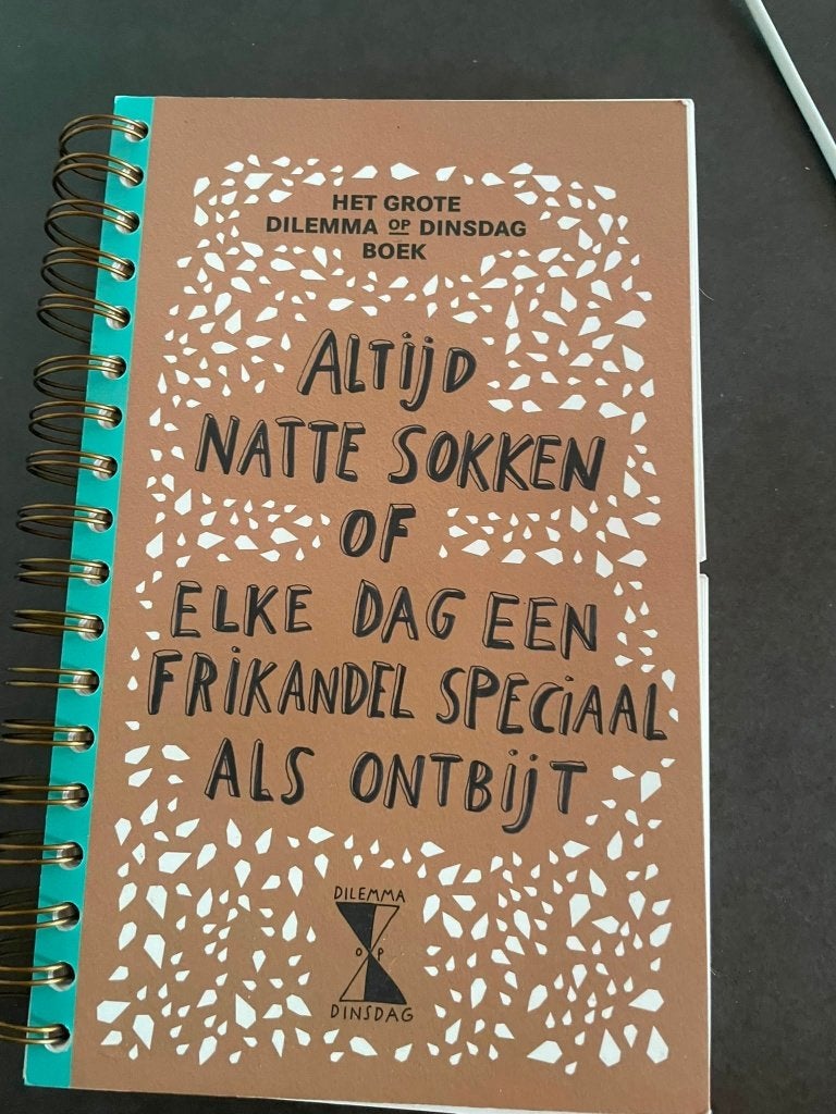 Het grote dilemma op dinsdag boek, Ophalen of Verzenden, Nieuw, Dilemma op dinsdag