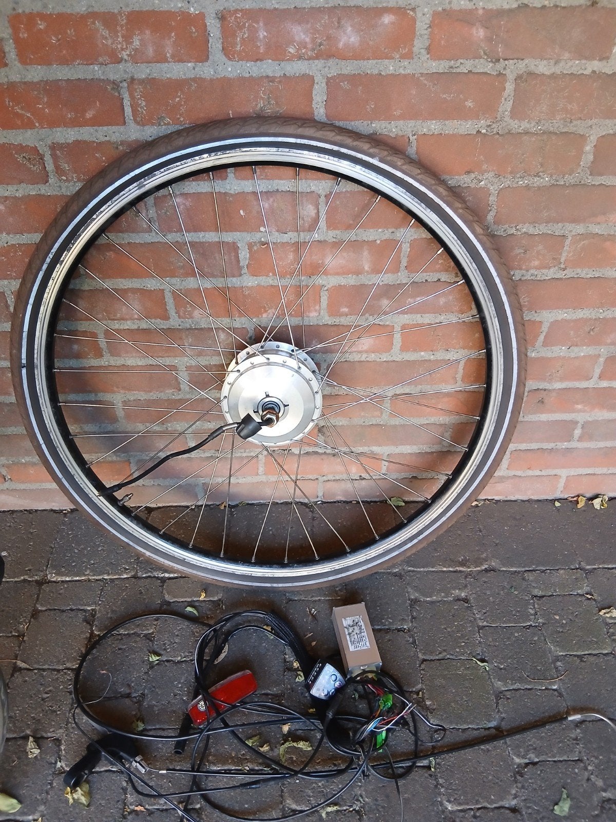 Voorwielmotor, Ophalen, Motor