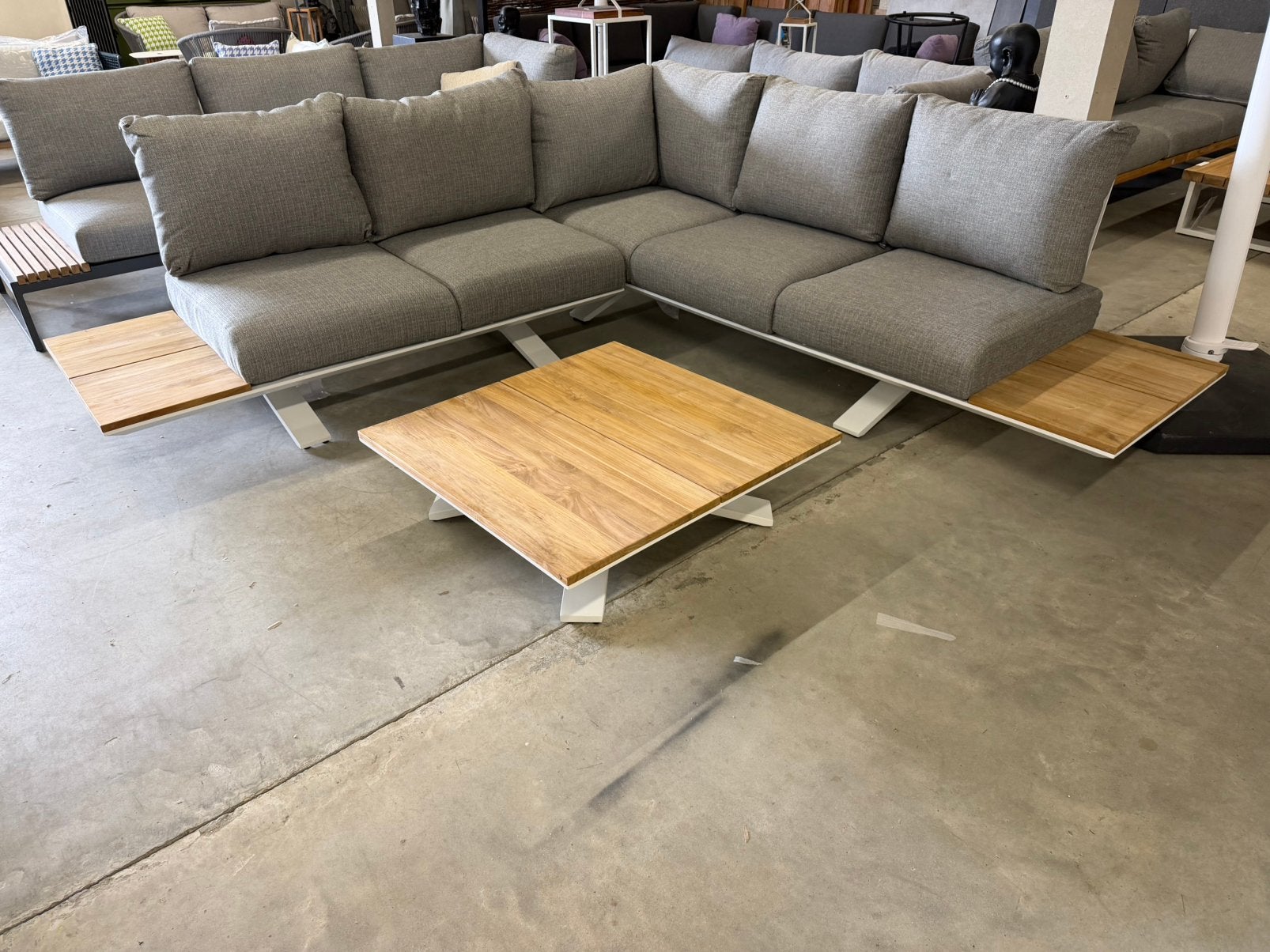 We hebben  nog 1 SUNS Stockholm loungeset in de outlet, Tuin en Terras, Ophalen, 5 zitplaatsen, Suns, Suns
