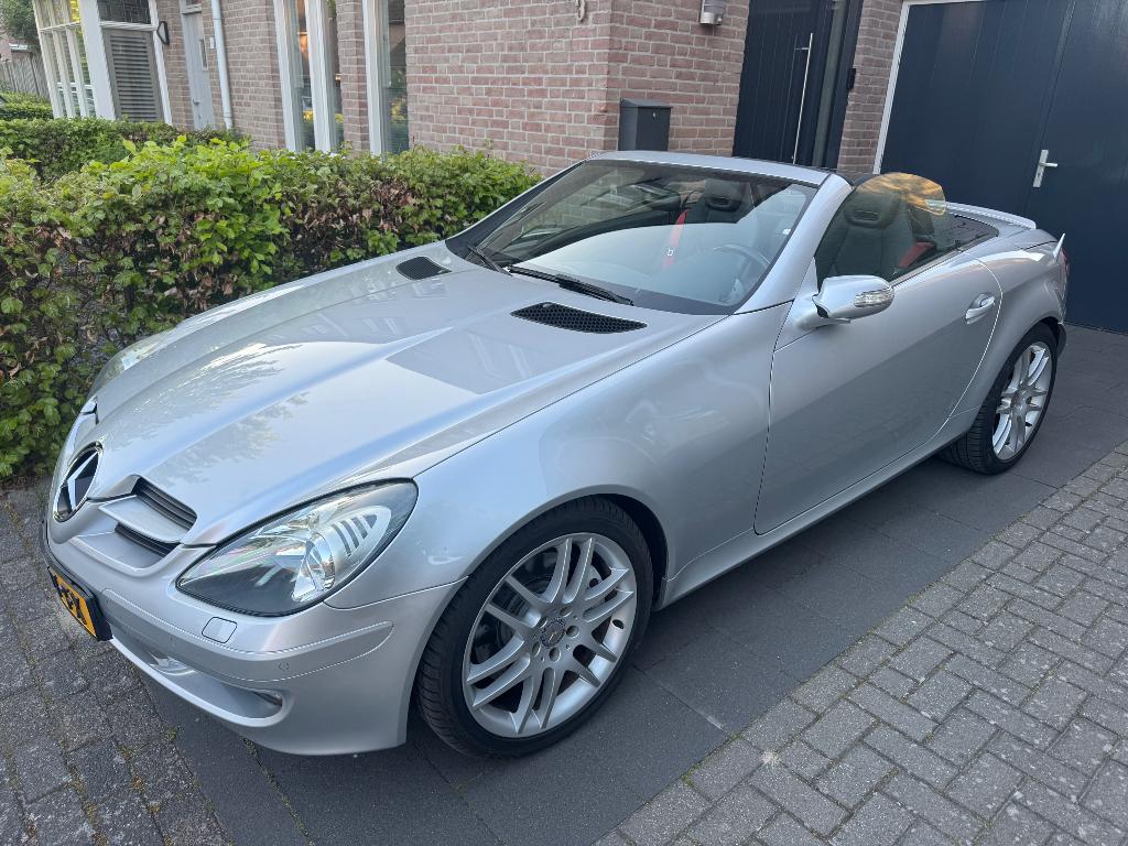 Mercedes SLK 200 SportLine Aut. cabrio 2007 108.471 km, Automaat, Achterwielaandrijving, Zwart, 4 cilinders