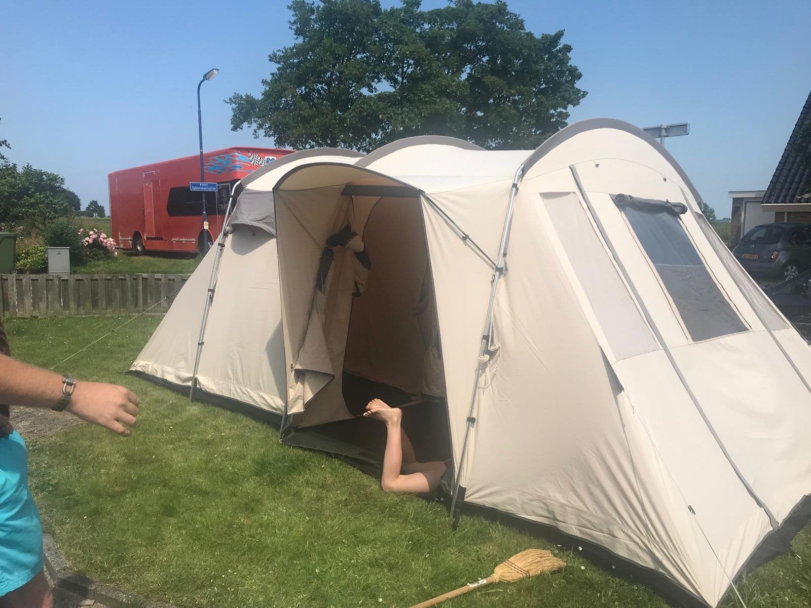 Base Camp Mendoza IV, Caravans en Kamperen, Tenten, tot en met 5, Gebruikt, Ophalen