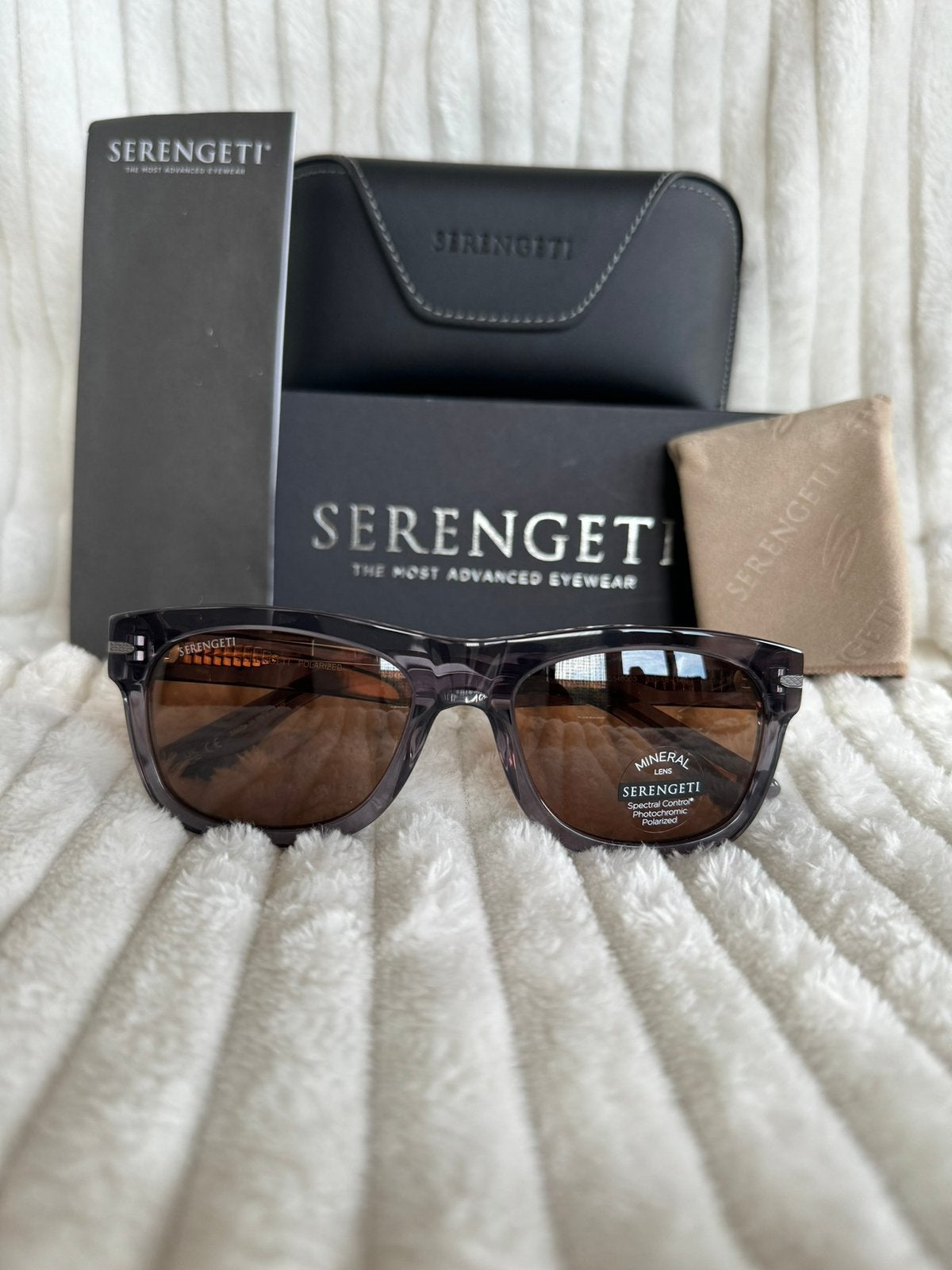 Serengeti Foyt SS549003  garantie en btw-, Zonnebril, Nieuw, Ophalen of Verzenden, Nvt