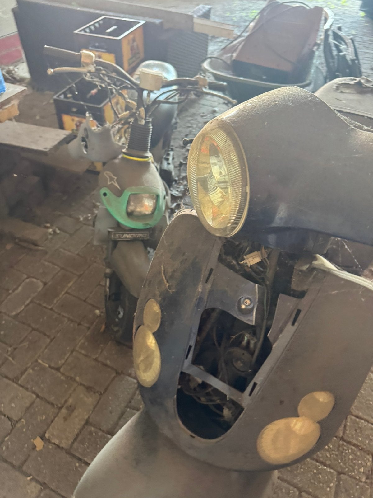 2 brommers, Fietsen en Brommers, Ophalen, Gebruikt, Benzine, Overige merken