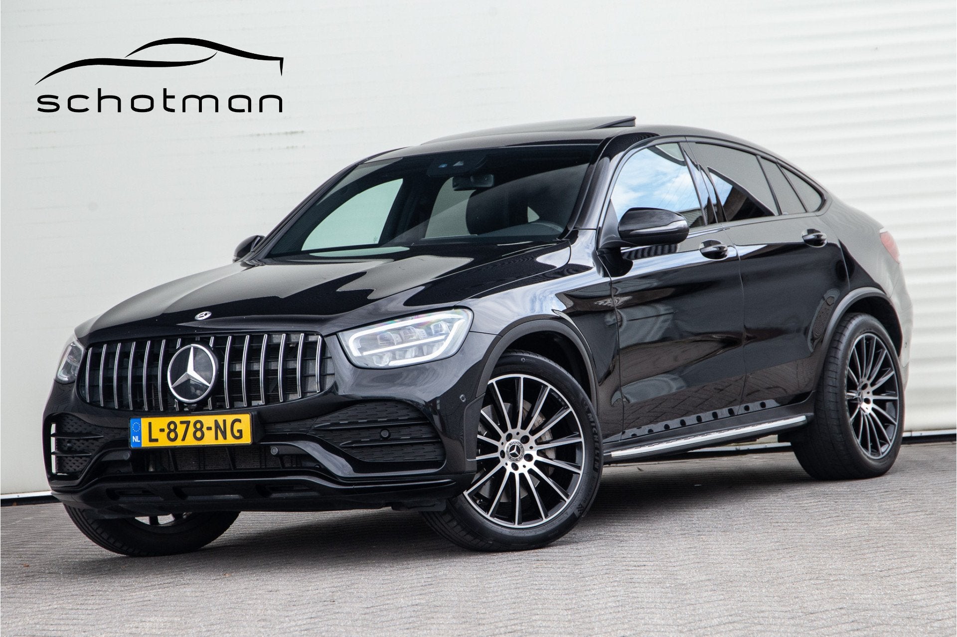 Mercedes-Benz GLC Coupé 300 4MATIC Premium AMG Schuifdak, M, Auto's, Mercedes-Benz, Gebruikt, 4 cilinders, 258 pk, Zwart