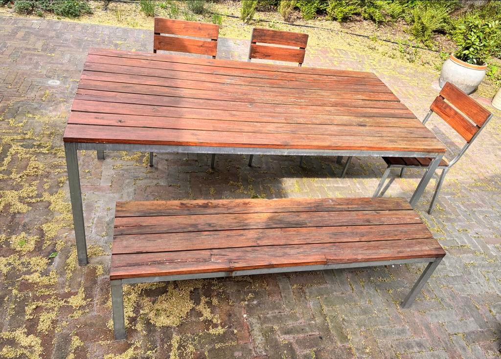 Tuintafel met 3 stoelen en bankje in goede staat, Ophalen, Gebruikt, Bank, 6 zitplaatsen