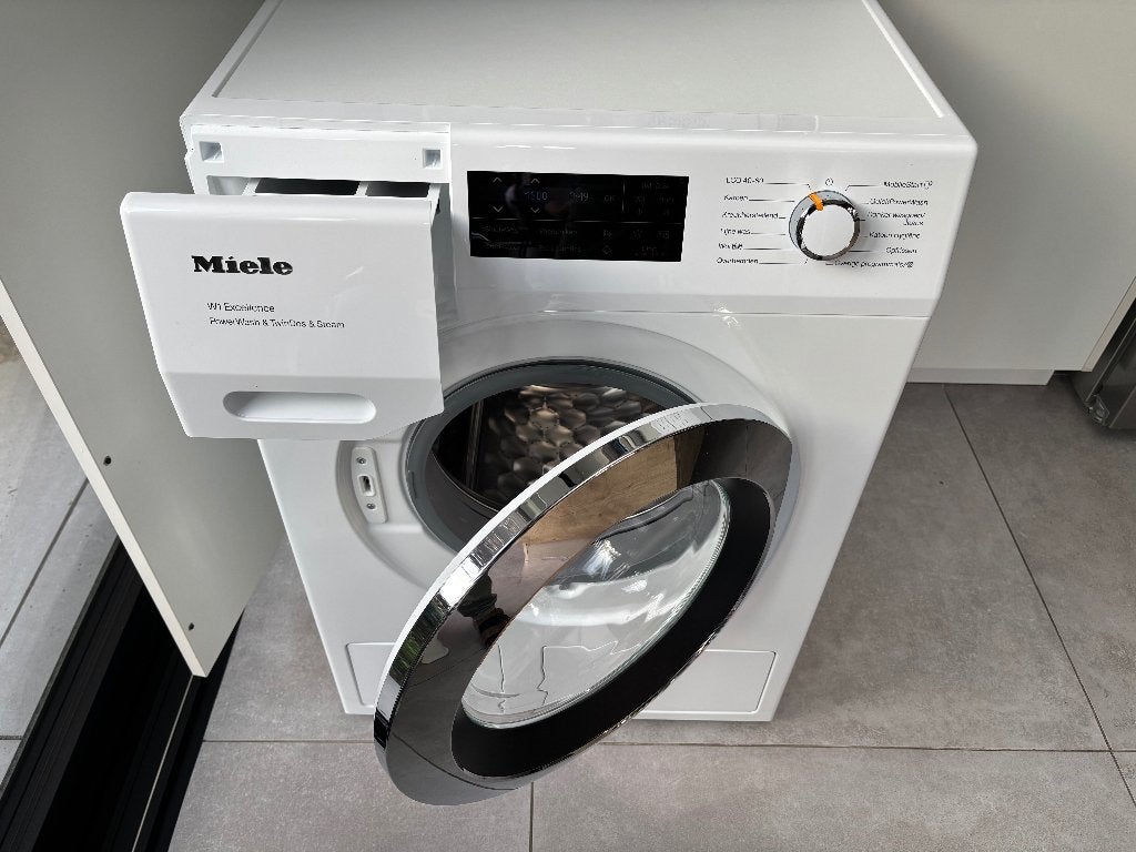 Miele WEJ 895 WPS Wasmachine + TwinDos Starter-Bijna Nieuw,!, Witgoed en Apparatuur, Wasmachines, Ophalen, 8 tot 10 kg, Voorlader